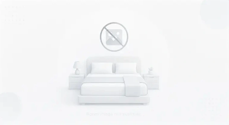 Queen Suite - Accessible/Non-Smoking